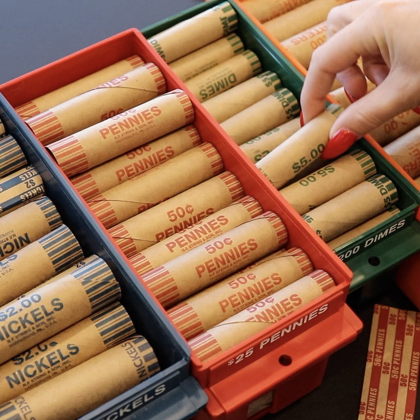 Rolled Coins Storage Boxes with Lockable Covers